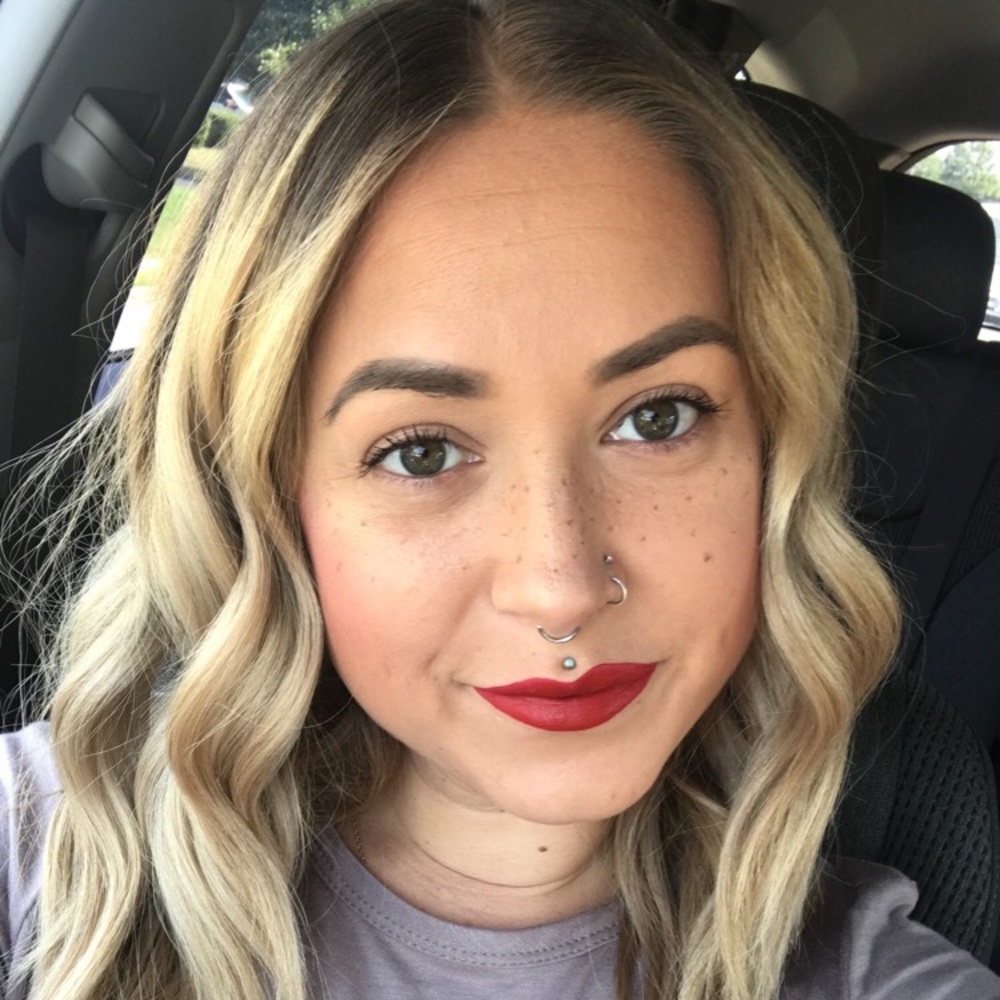 Meet your Posher, Megan